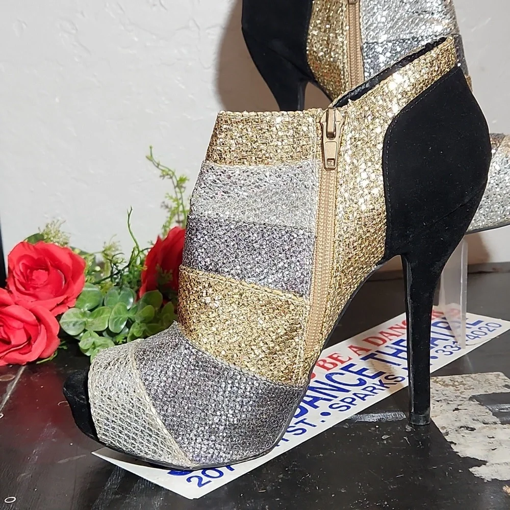 Gold Silver BlackFaux Suede Stiletto Zippered Heel 8